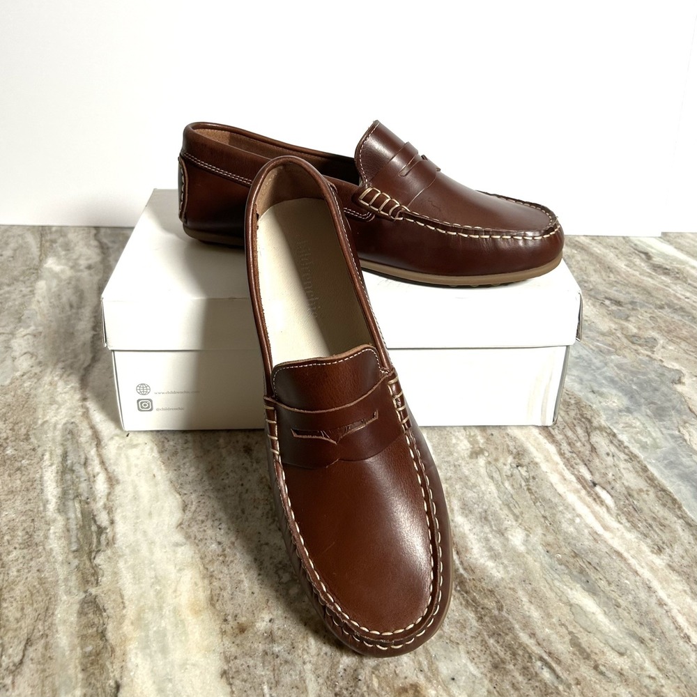 Children Chic Alex Leather Loafer Girls size 7 NEW. Preppy